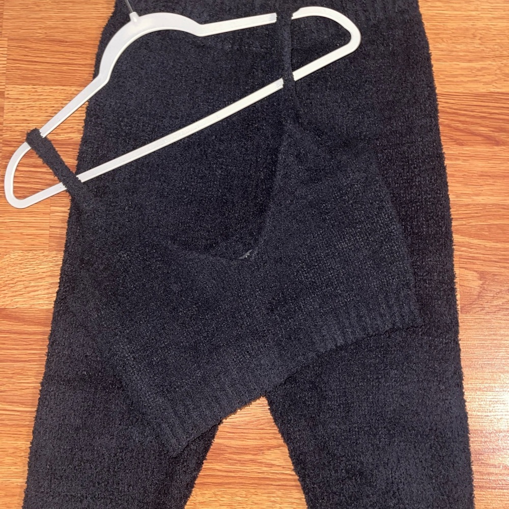 Two Piece Lounge Set - image 1